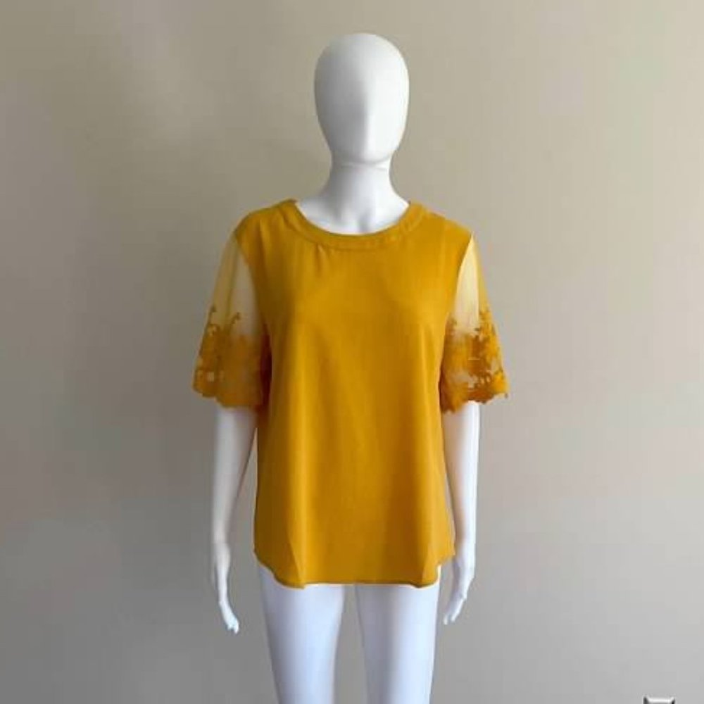 Lulu's Lisa Marie Mustard Yellow Embroidered Top